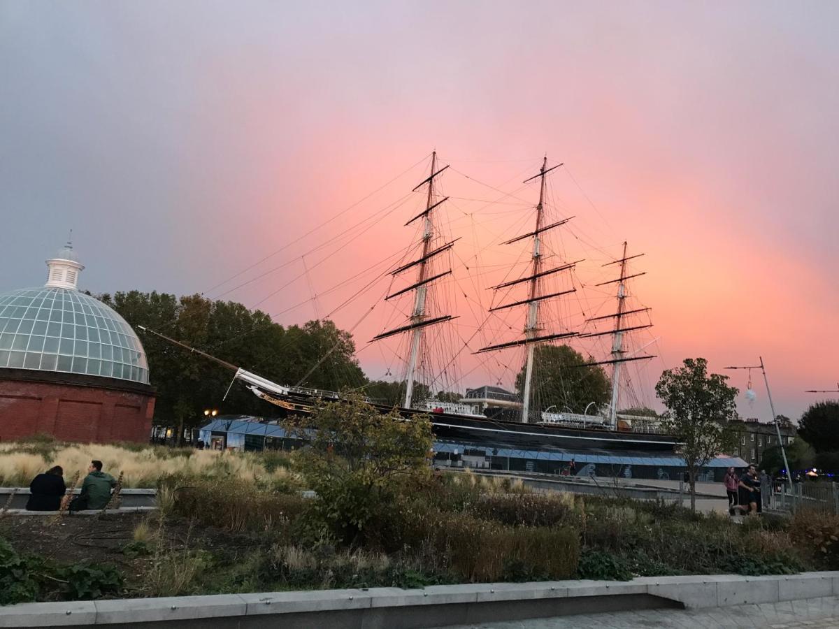 Riverside Cutty Sark 2bd Retreat * Londra